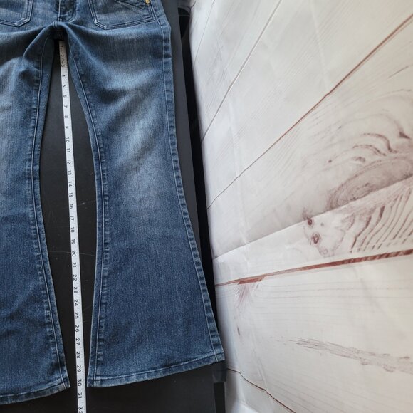 Y2K Hybrid & Company Cotton Denim Flare Jeans, Women’s Sz 11, Button Detail EUC - Picture 12 of 12